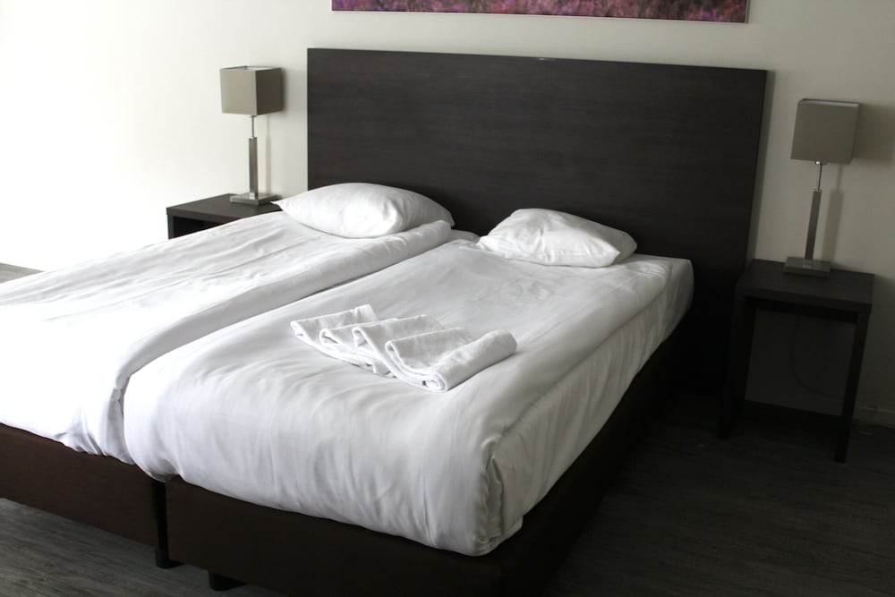 Grand Room photo 2