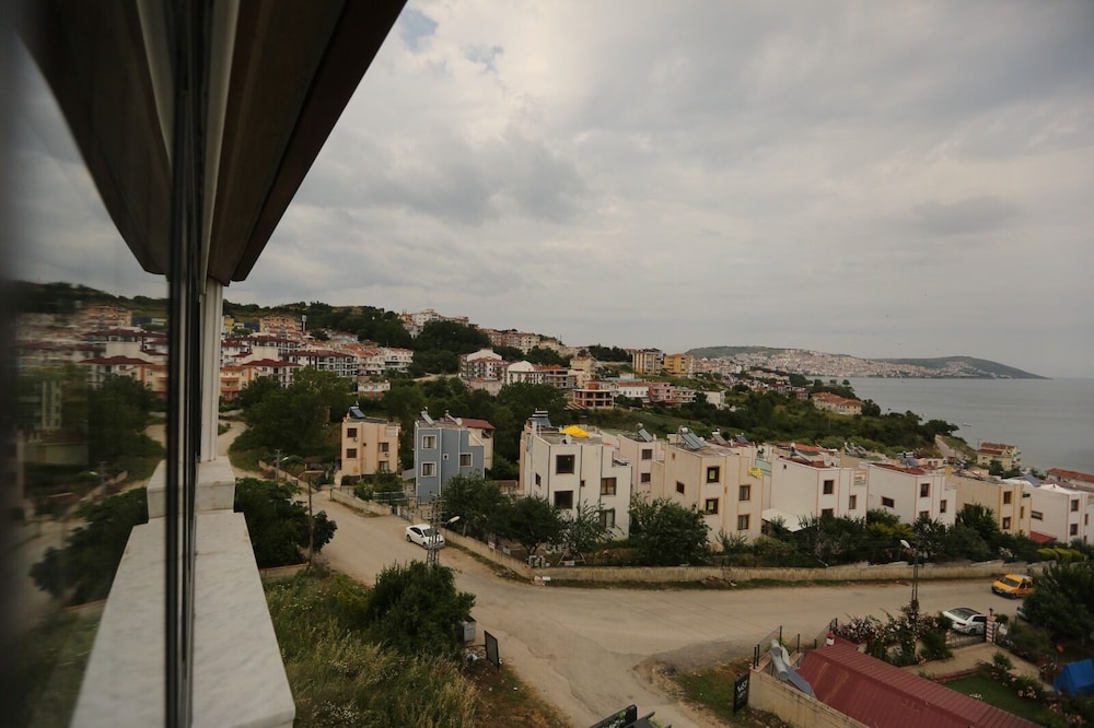 Deluxe Penthouse, Sea View photo 3