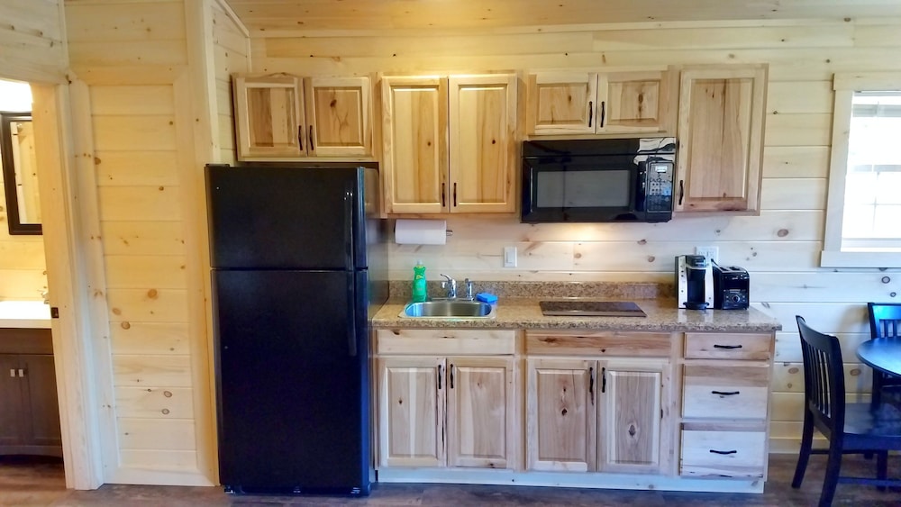 Deluxe Cabin, 1 Bedroom, Non Smoking, Kitchenette photo 3