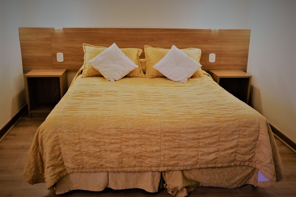 Standard Room - Photo 13