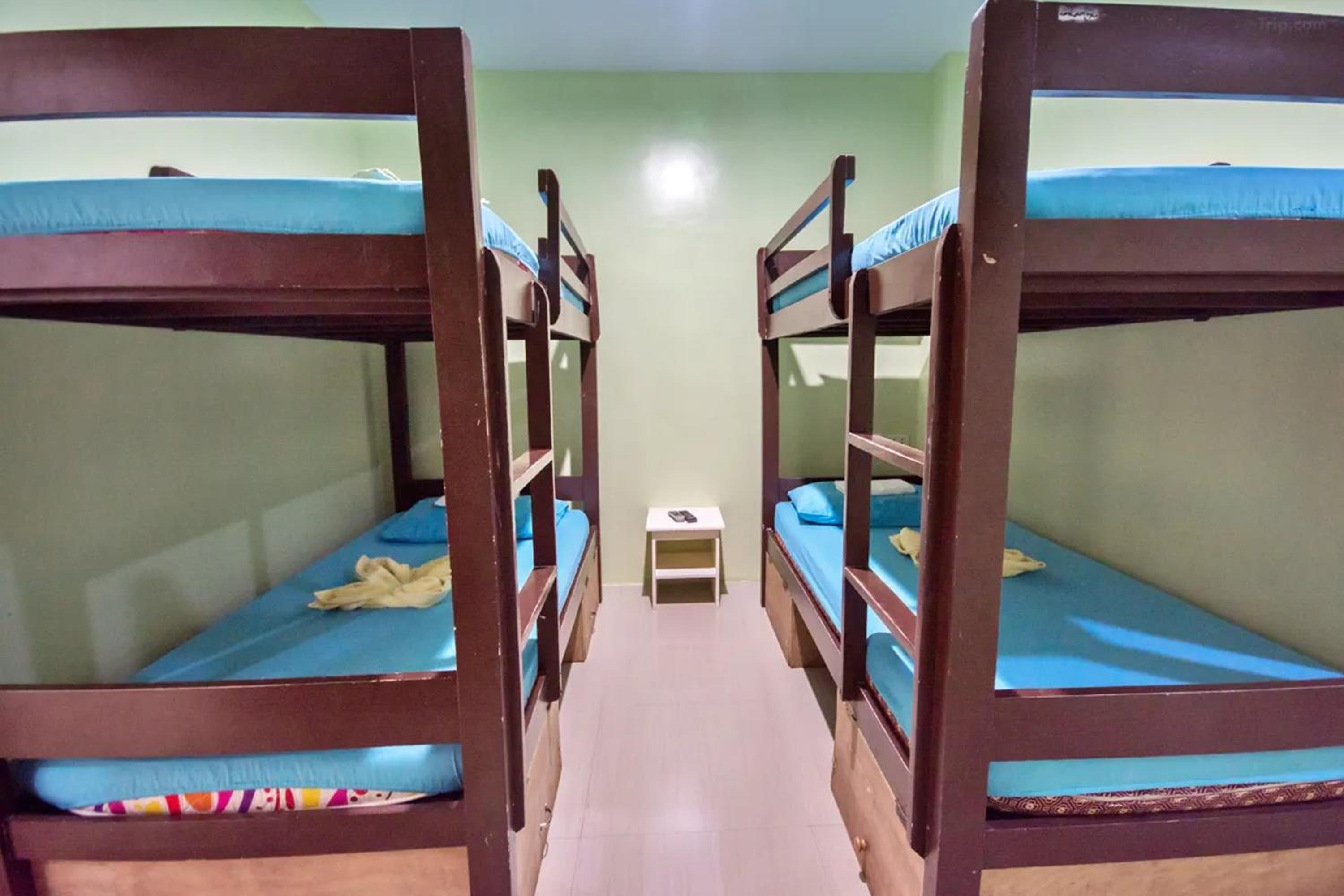 Bed in 4-Bed Mixed Dormitory Room photo 3