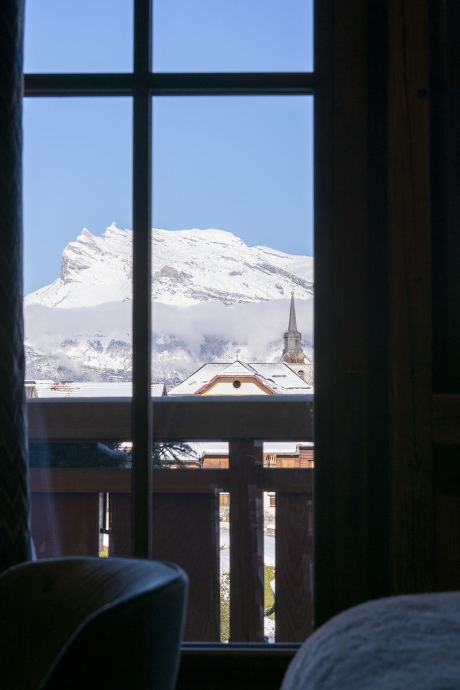 Room (Mont Joly)