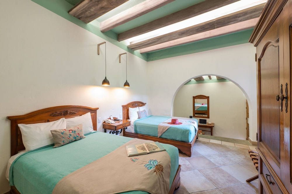 Superior Room, 2 Double Beds - Photo 8