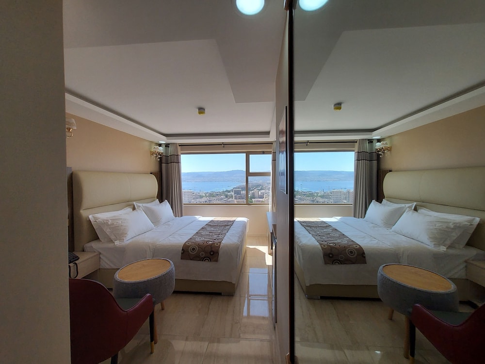 Double Room, Sea View - Photo 5