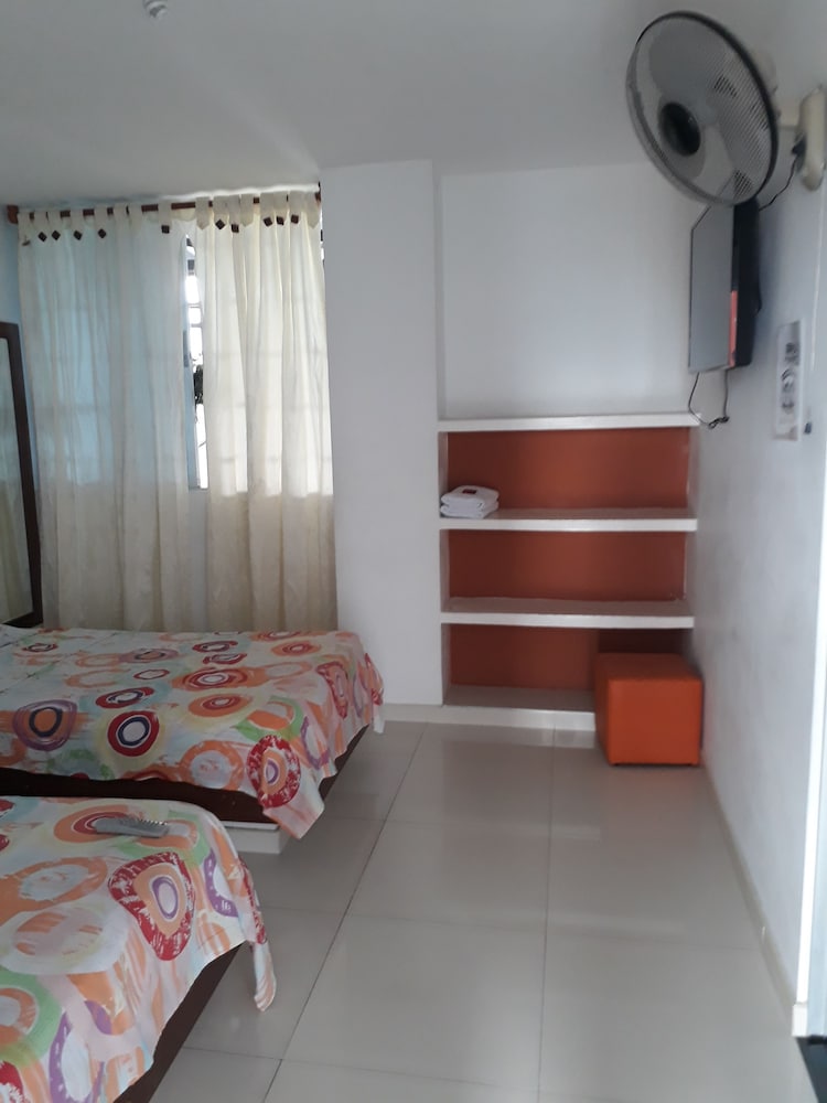 Family Room, Multiple Beds, Non Smoking photo 1