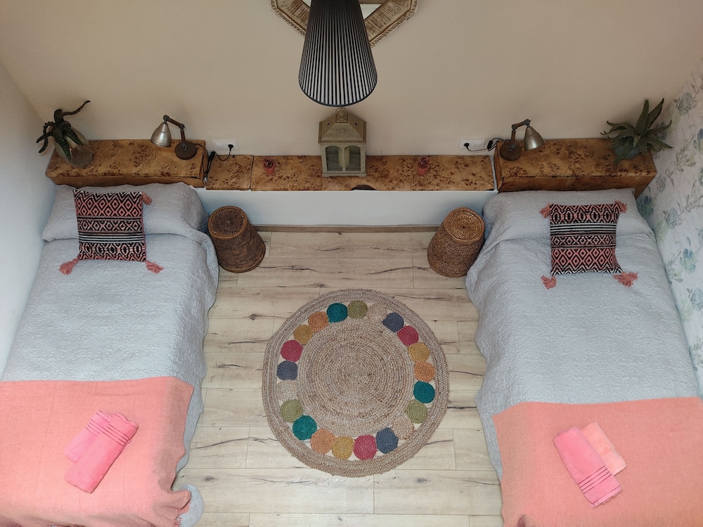 Habitación Triple Estándar (Orión)