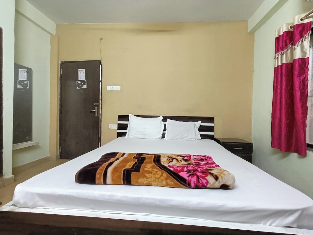 Economy Double Room photo 2