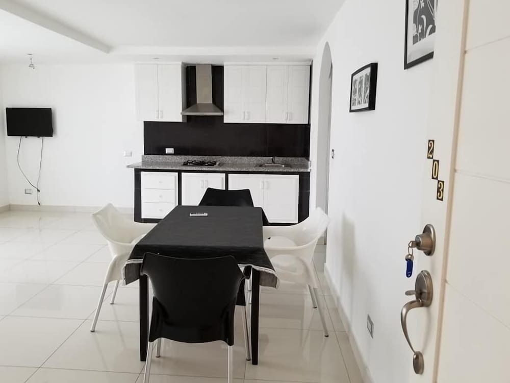City Apartment photo 2