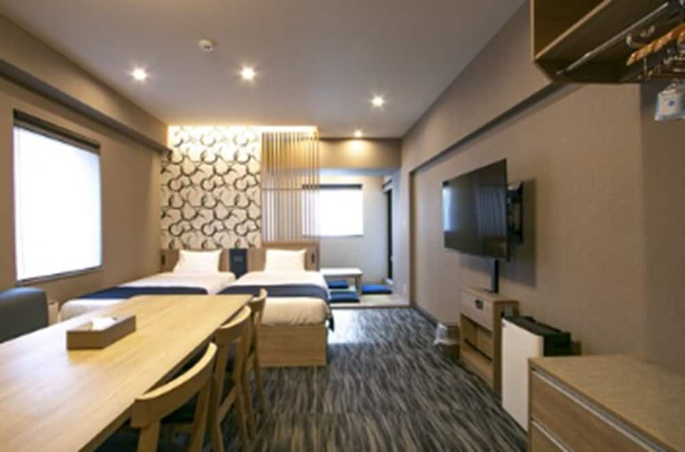 Superior 5Bed