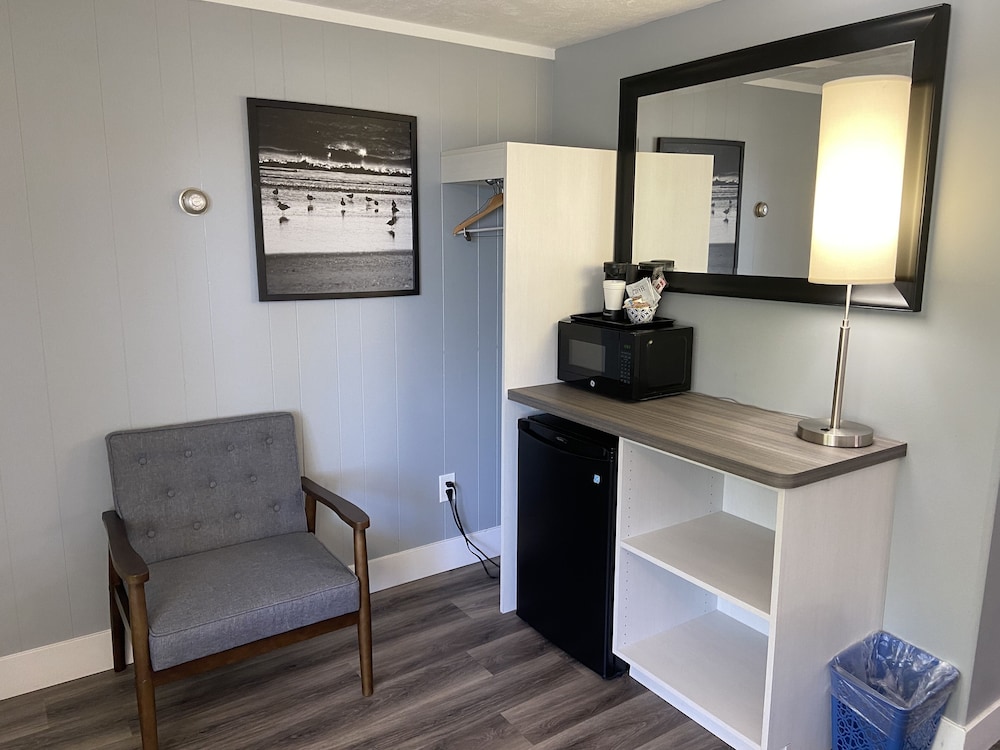 Deluxe Suite, 1 Queen Bed photo 3