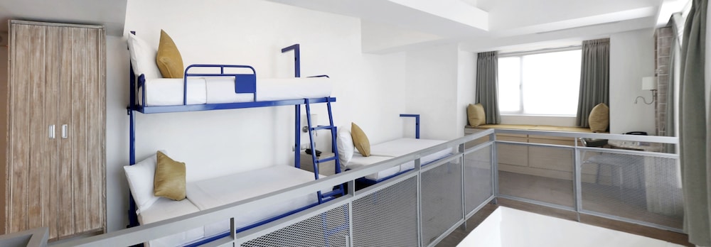 Family Loft, Multiple Beds, Non Smoking, Bay View, photo 6