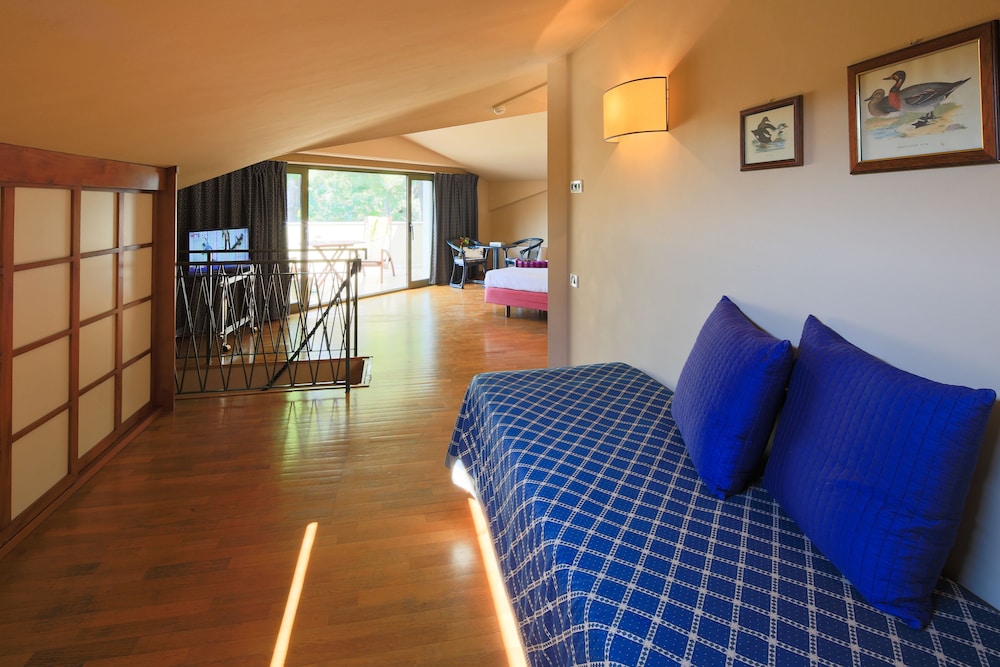 Double Room, Terrace photo 3