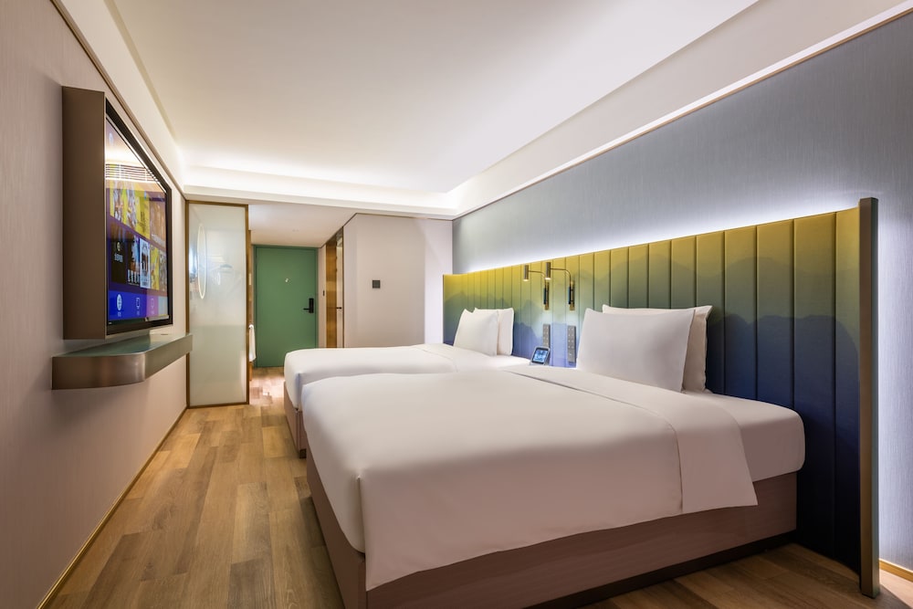 Deluxe Double or Twin Room, 2 Double Beds, Non Smoking, Refrigerator
