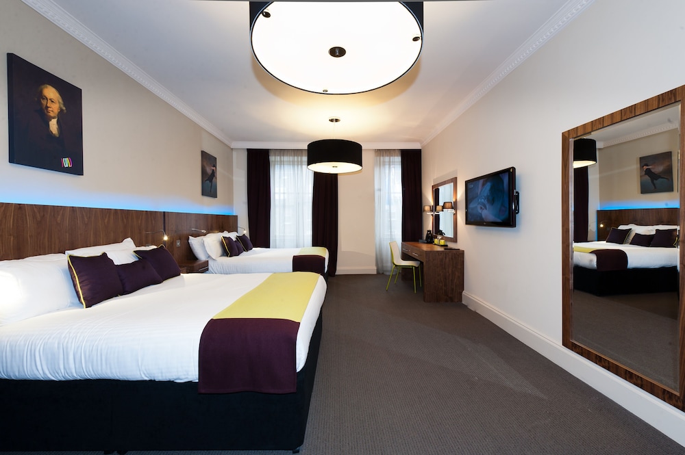 Superior Double or Twin Room - Photo 3