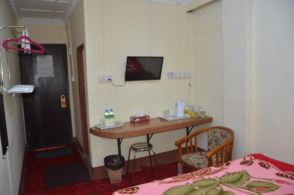 Superior Twin Room photo 2