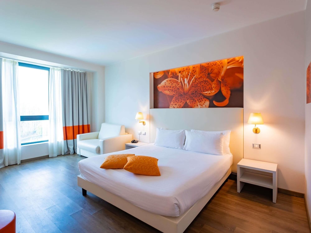 Executive Room, 1 Double Bed, Park View photo 2