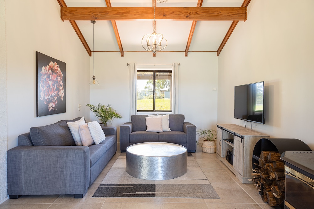 House, 5 Bedrooms, Garden View (Homestead Accommodation) photo 1