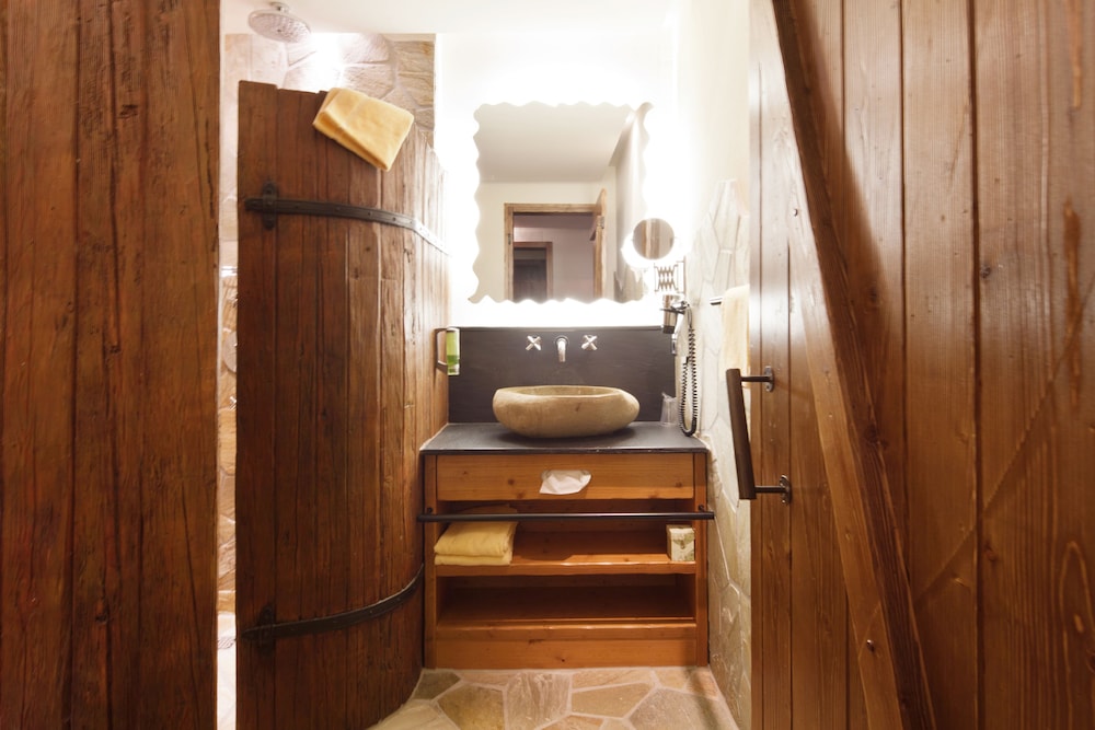 Western Room Premium photo 3