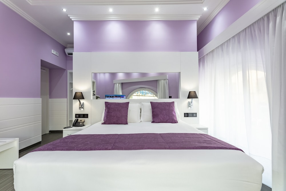 Executive Double Room, City View, Corner photo 3