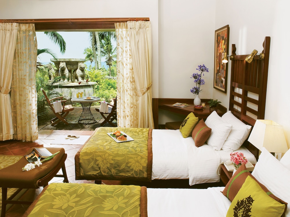 Superior Cottage, 2 Twin Beds, Garden View - Photo 1