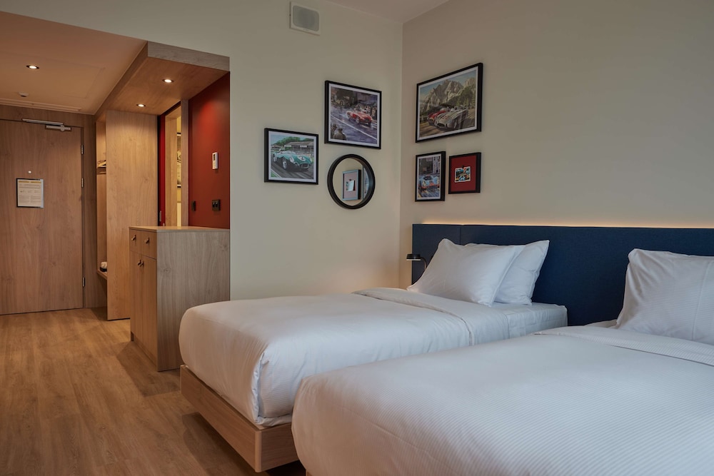 Room, 2 Twin Beds - Photo 1