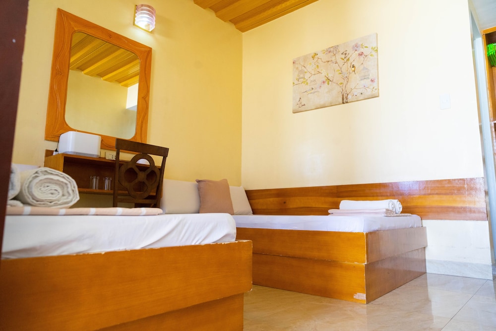 Deluxe Room, 2 Double Beds photo 3