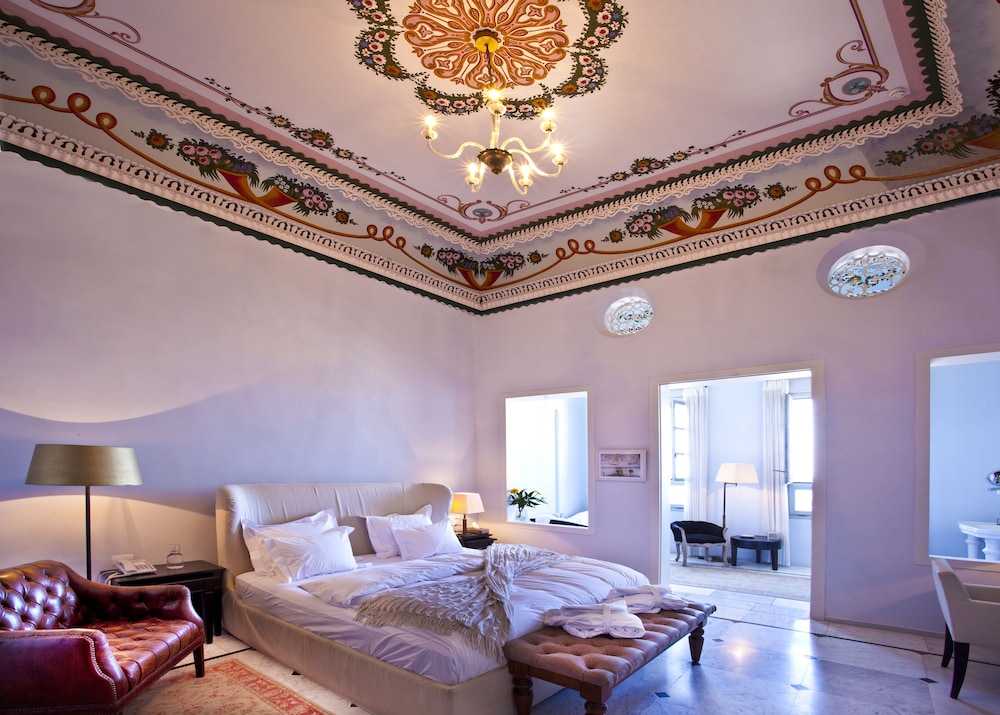 Presidential Suite photo 3