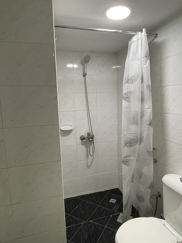 Deluxe Triple Room photo 2