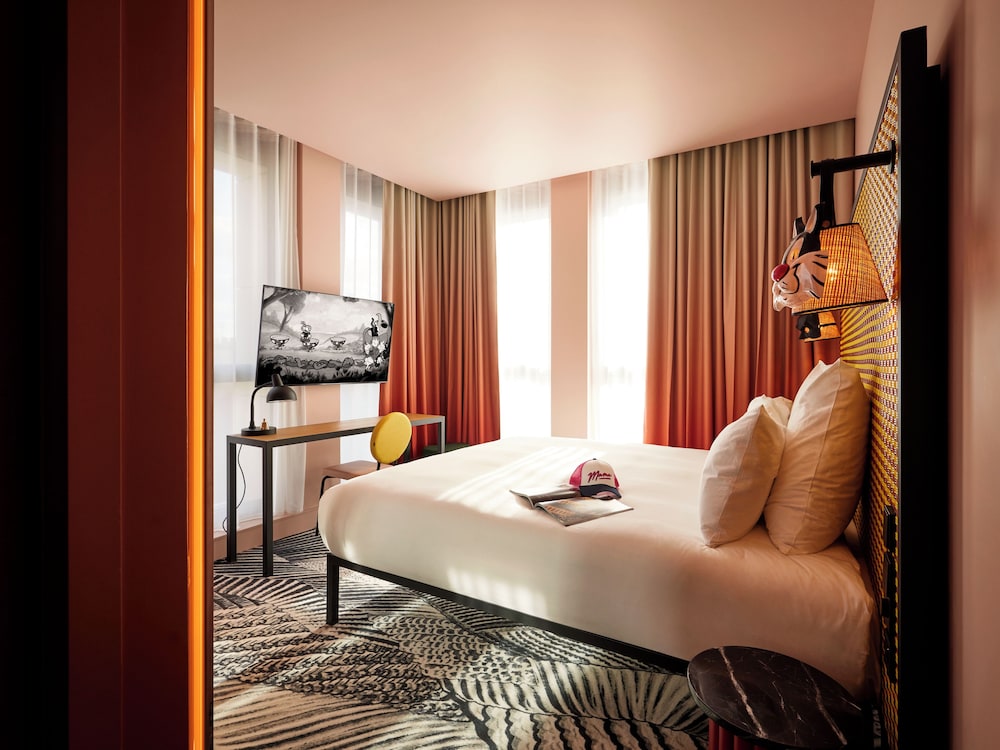 Room, 1 Double Bed (Medium) - Photo 1