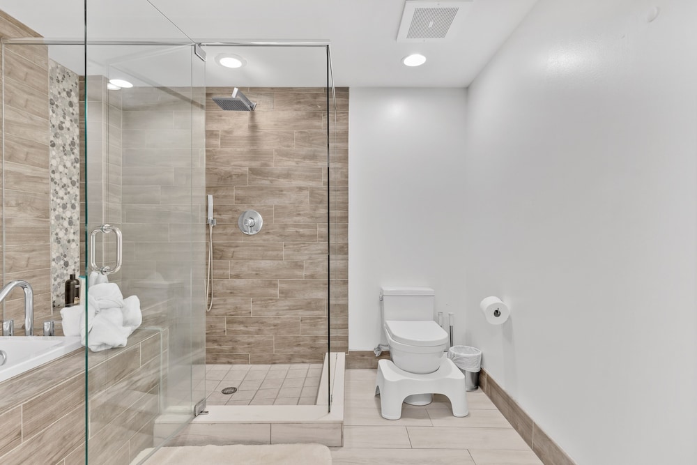 Luxury Apartment photo 2