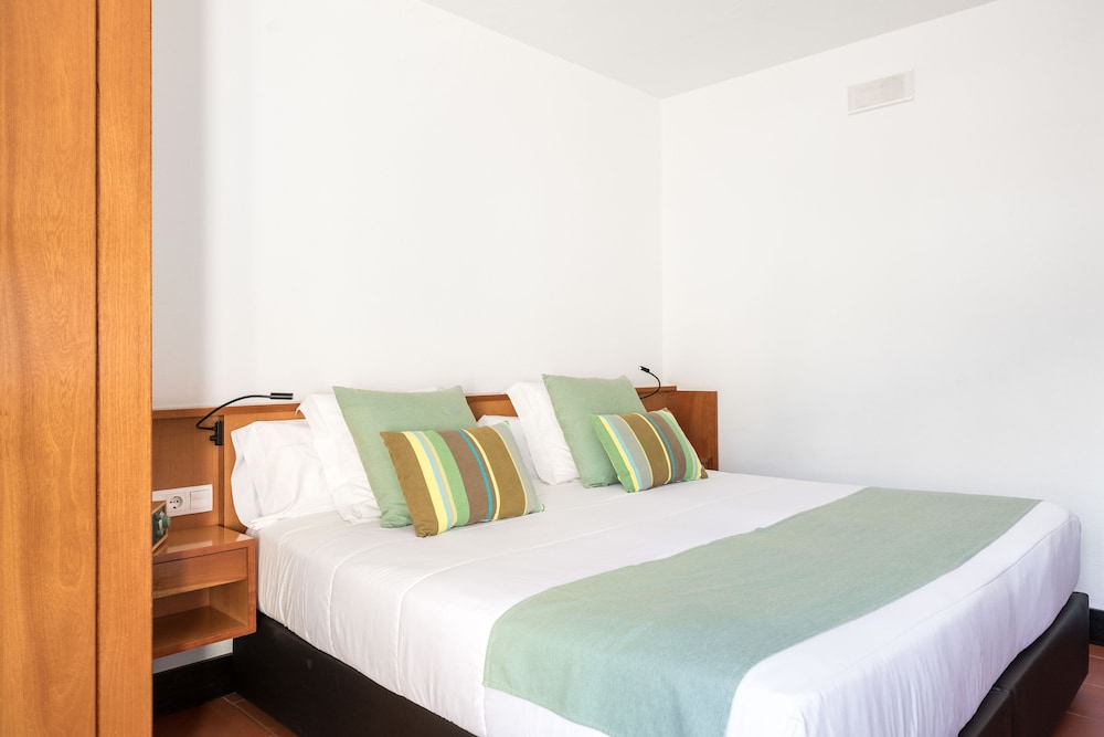 Double Room Single Use, Sea View - Photo 5