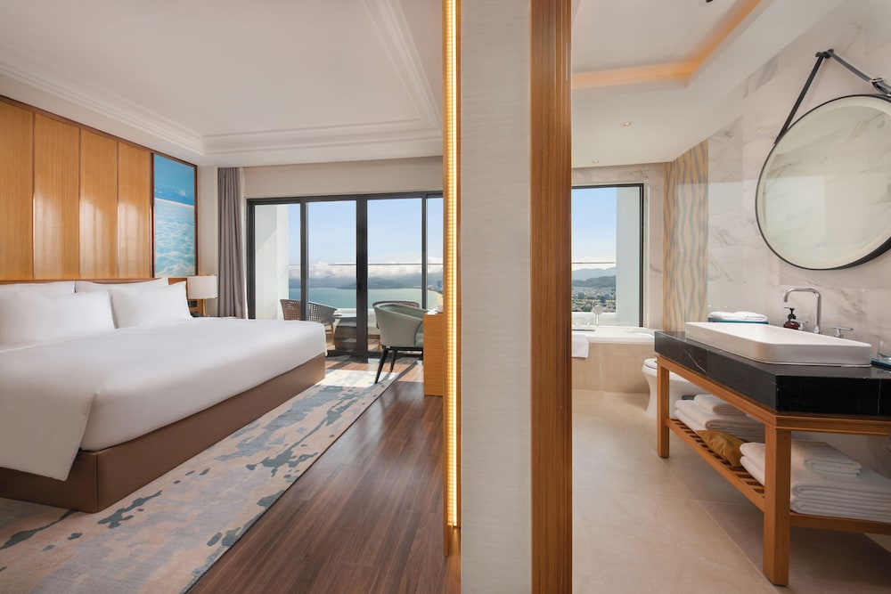 Two-bedroom Suite Oceanview - Photo 10