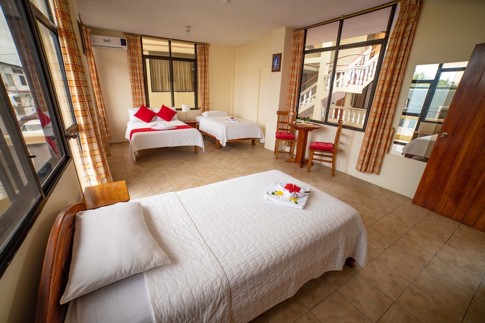 Executive Triple Room photo 3