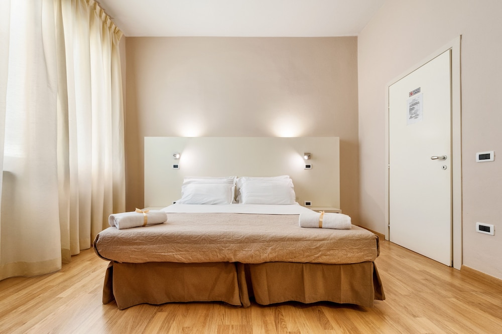 Superior Double or Twin Room photo 1