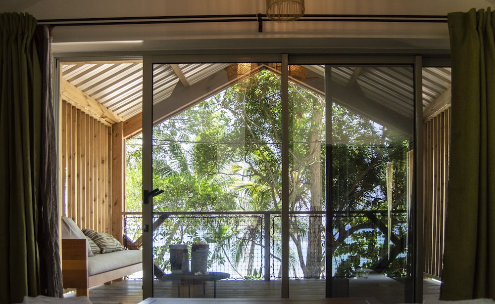 Family Room, Beach View