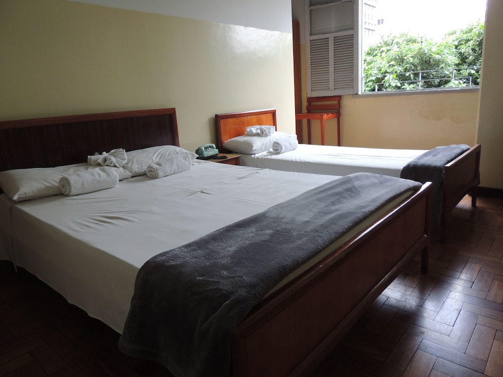 Triple Room, Multiple Beds photo 1