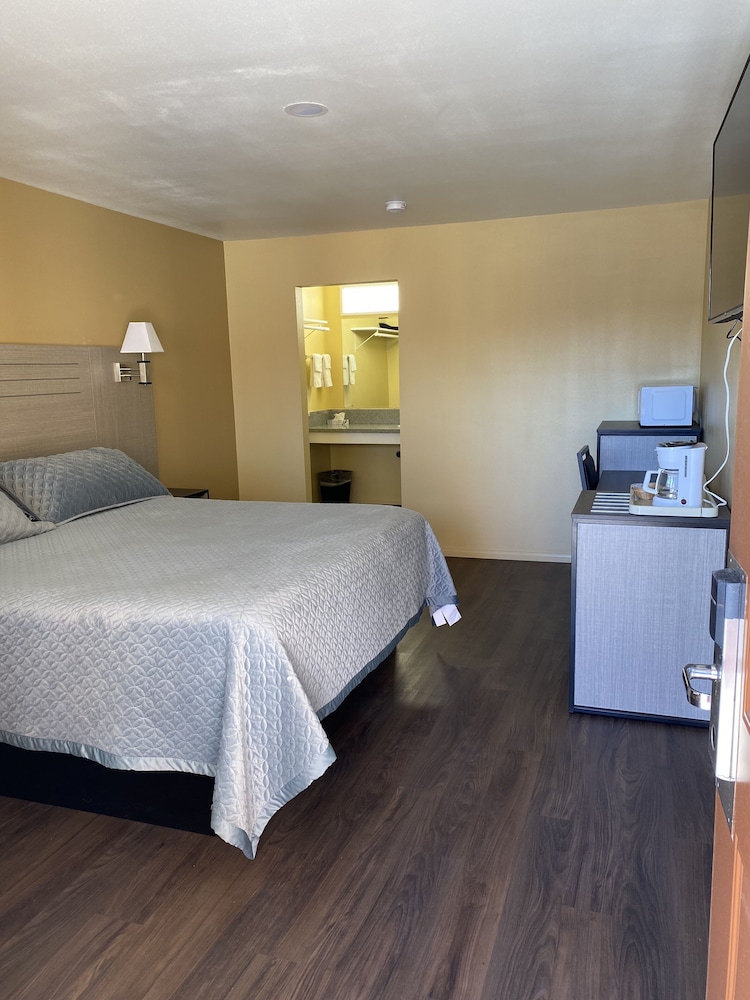 Economy Single Room photo 3