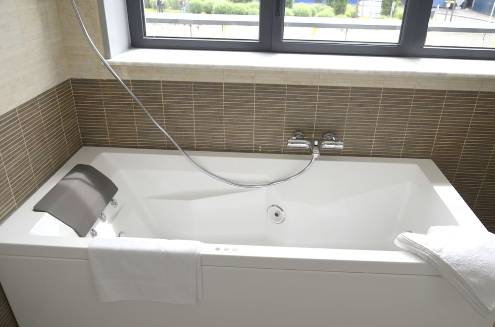 Suite, Terrace, City View (Balneo) photo 2