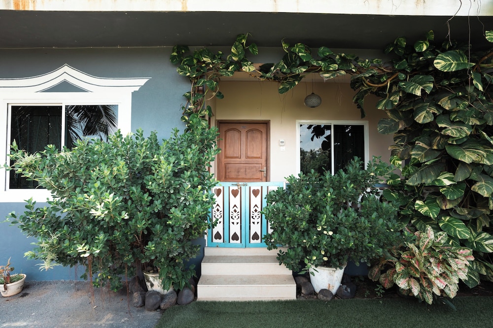 Family Apartment, 2 Bedrooms, Garden View photo 1