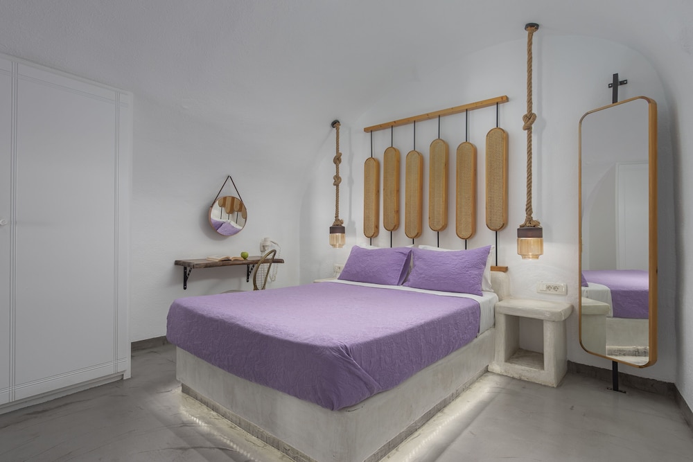 Deluxe Suite, Hot Tub (Caldera View)