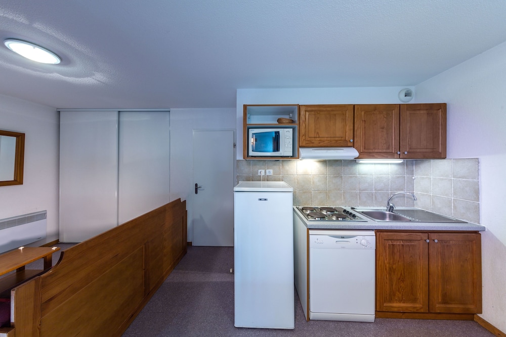 1 Bedroom Apartment, 4 people photo 2