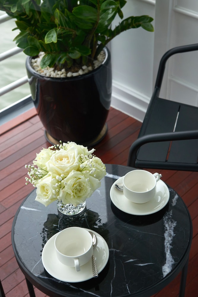 Grand Executive Cabin, Balcony (2 Days 1 Night) - Photo 8