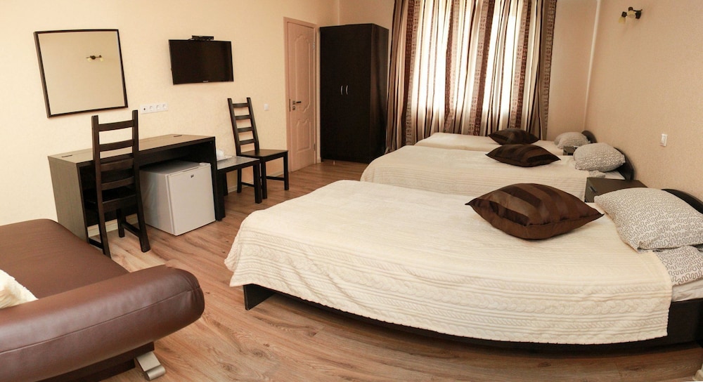 Standard Triple Room photo 1