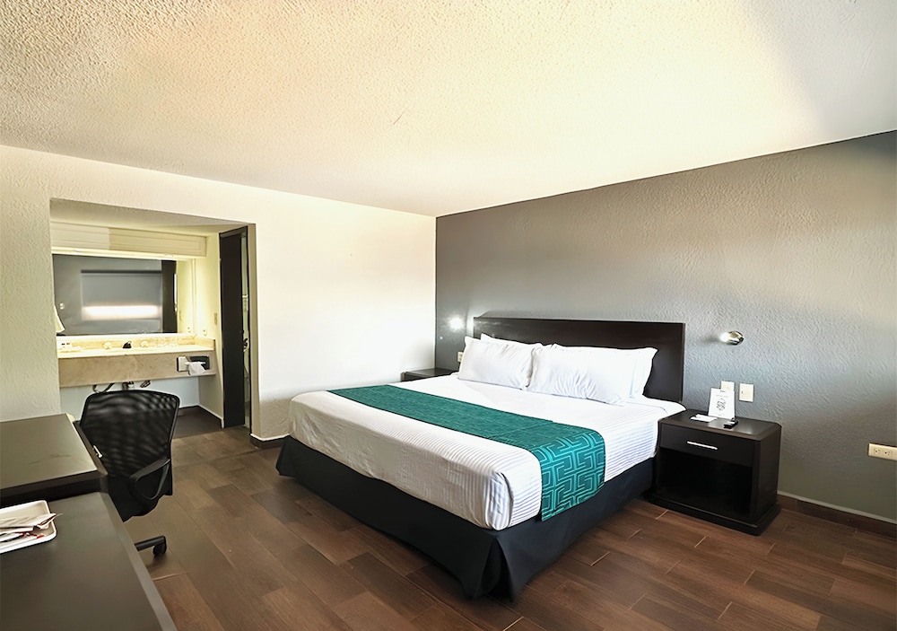 Standard Single Room - Photo 3