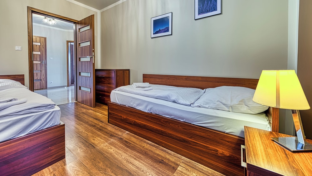 Apartment (240 Z Widokiem Na Góry)