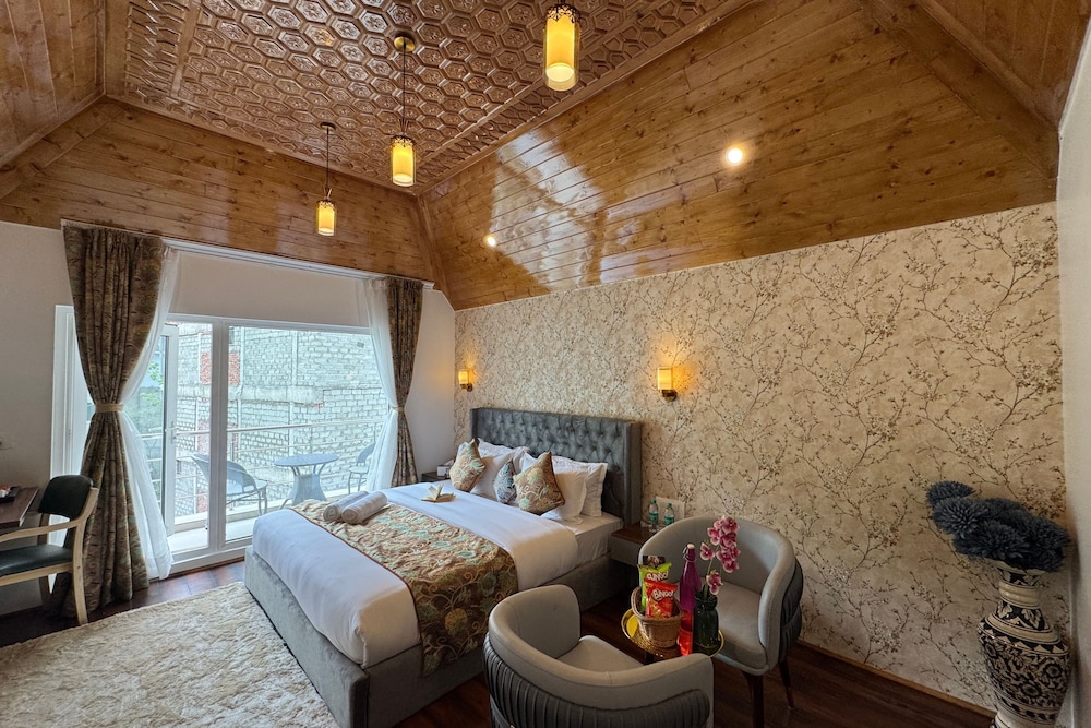 Superior Double Room photo 2