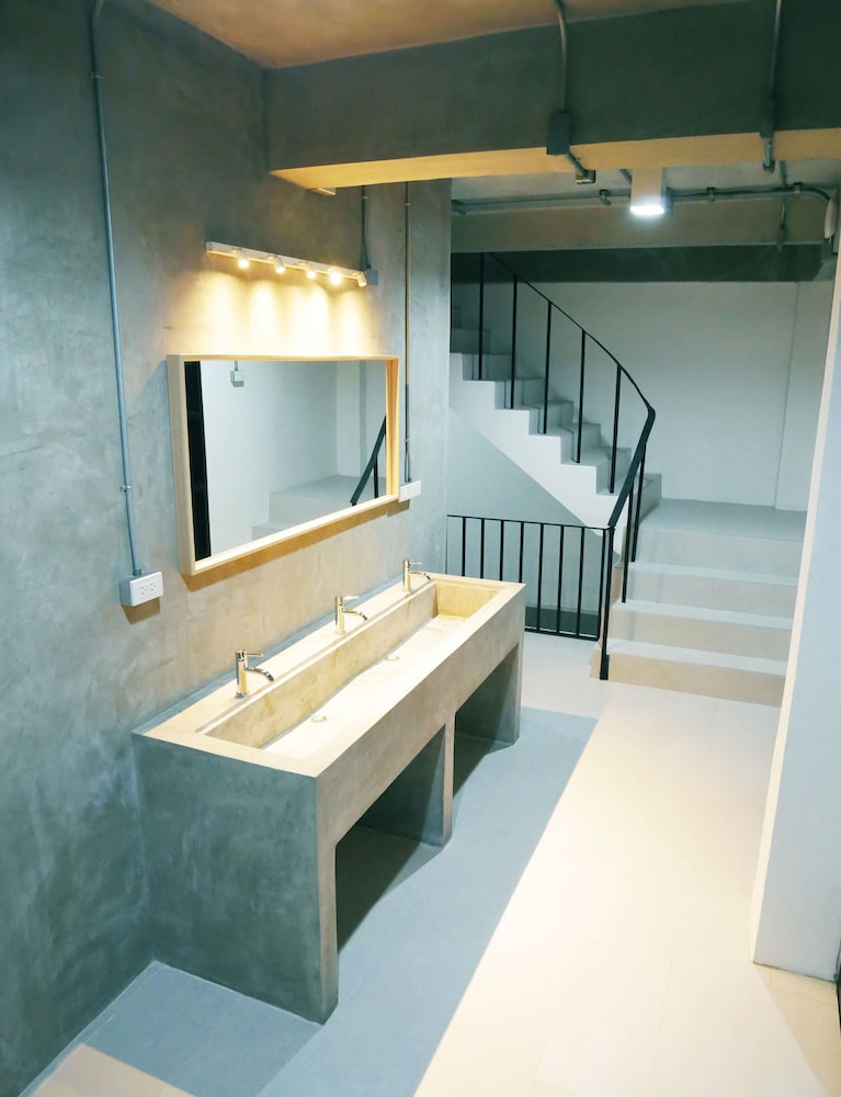 Private Dorm for 6 people photo 3