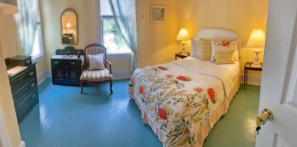 Yellow Room