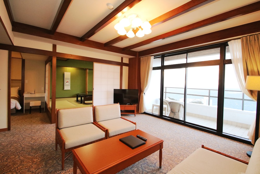 Ocean View Japanese & Western Mixed Room, Italian Dinner, Non Smoking(Adventure World ticket) photo 2