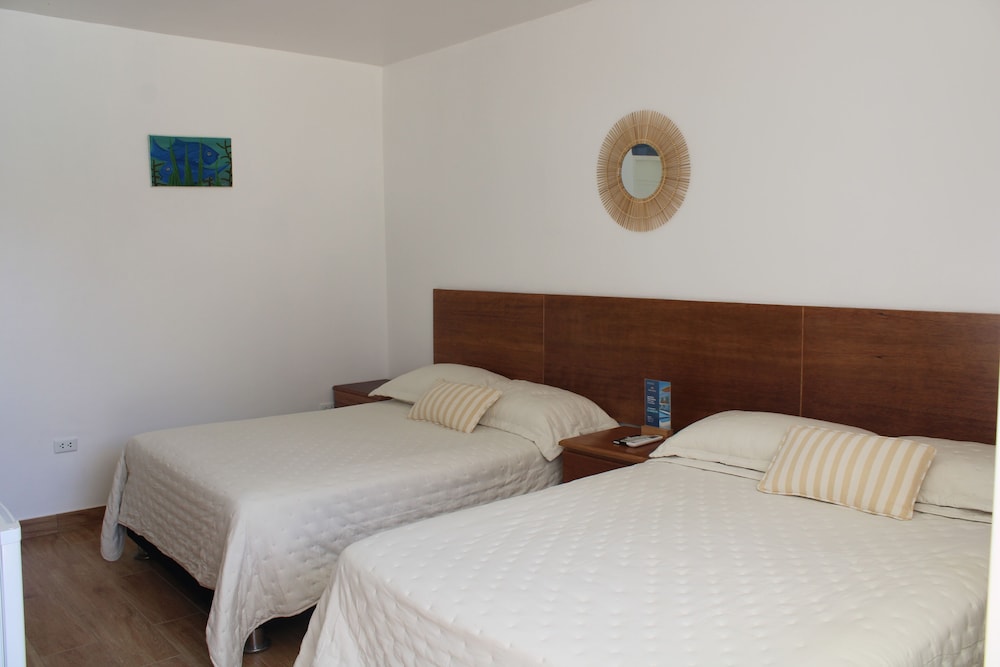 Standard Quadruple Room - Photo 8